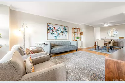 70-25 Yellowstone Boulevard #11H, Forest Hills, NY 11735 - Photo 9