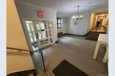 88-10 34 Avenue #6A, Jackson Heights, NY 11372 - Photo 3