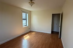 88-10 34th Ave, Jackson Heights, NY 11372 - Photo 13