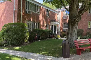 40 Lawrence Dr, White Plains, NY 10603 - Photo 3