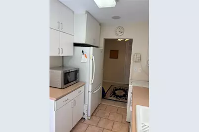 40 Lawrence Drive #D, White Plains, NY 10603 - Photo 27