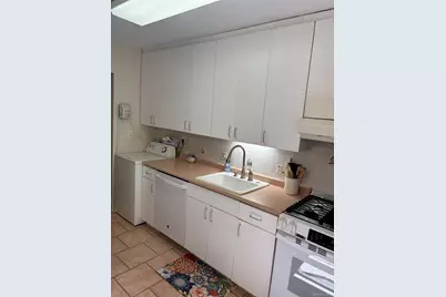 40 Lawrence Drive #D, White Plains, NY 10603 - Photo 25