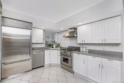 211 147th Street, Whitestone, NY 11357 - Photo 13