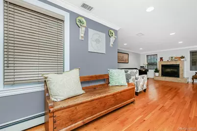 211 147th Street, Whitestone, NY 11357 - Photo 23