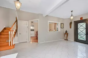 211 147th St, Whitestone, NY 11357 - Photo 5