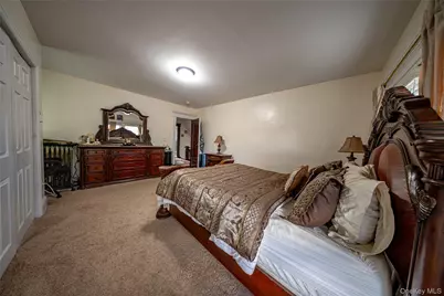 8564 104th Street, Richmond Hill, NY 11418 - Photo 11