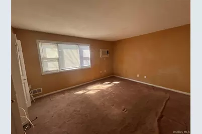 31 Farley Drive, West Haverstraw, NY 10993 - Photo 11