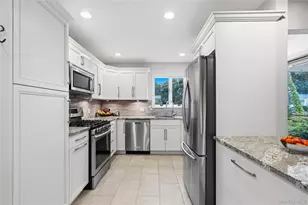 77 Lumur Dr, Sayville, NY 11782 - Photo 9
