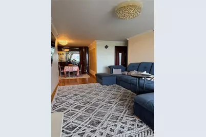 61-20 Grand Central Parkway #C 905, Forest Hills, NY 11375 - Photo 11