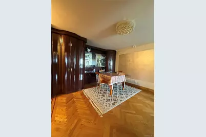 61-20 Grand Central Parkway #C 905, Forest Hills, NY 11375 - Photo 5