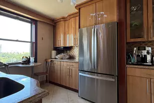 61-20 Grand Central Pkwy, Forest Hills, NY 11375 - Photo 19