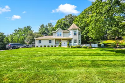 169 S Pascack Road, Nanuet, NY 10954 - Photo 1