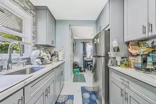 695 Front St, Hempstead, NY 11550 - Photo 17