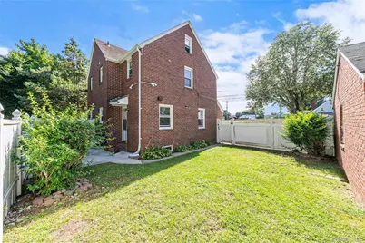 695 Front Street, Hempstead, NY 11550 - Photo 9