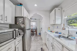 695 Front St, Hempstead, NY 11550 - Photo 37