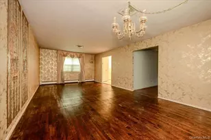 44 E Half Hollow Rd, Dix Hills, NY 11746 - Photo 9