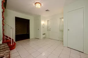 44 E Half Hollow Rd, Dix Hills, NY 11746 - Photo 7
