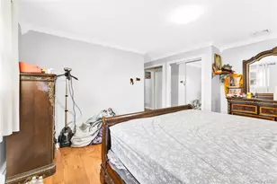 921 N Fletcher Ave, Valley Stream, NY 11580 - Photo 3