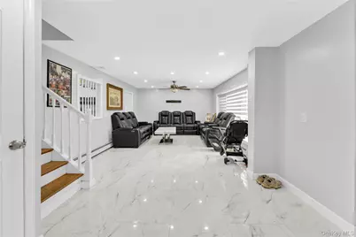 921 N Fletcher Avenue, Valley Stream, NY 11580 - Photo 17