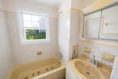 8 Triton Road, Rocky Point, NY 11778 - Photo 9