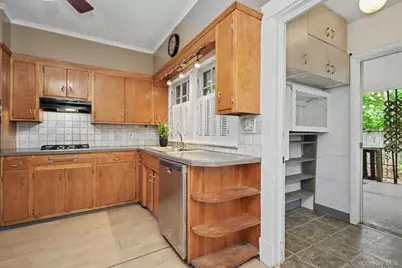 35 Orchard Place, Beacon, NY 12508 - Photo 17
