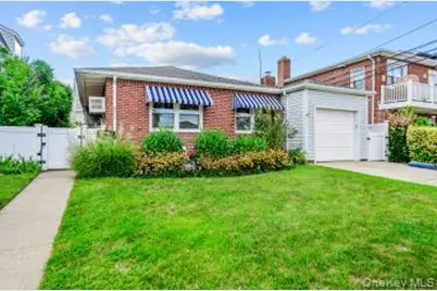 257 Neptune Boulevard, Long Beach, NY 11561 - Photo 1