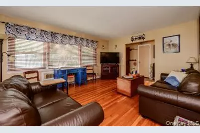 257 Neptune Boulevard, Long Beach, NY 11561 - Photo 9