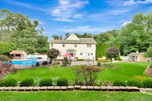 2835 N Wading River Rd, Wading River, NY 11792 - Photo 49