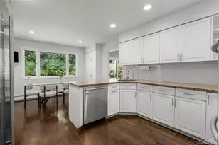 26 Cecilia Ln, Pleasantville, NY 10570 - Photo 11