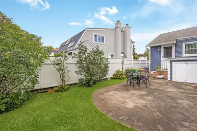 108 Woods Avenue, Malverne, NY 11565 - Photo 25