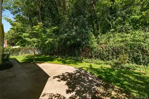 8 Salisbury Dr N, East Northport, NY 11731 - Photo 29