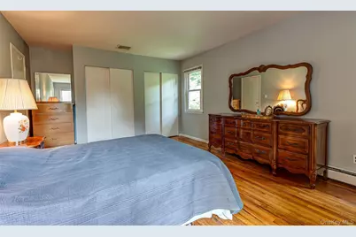 8 Salisbury Drive N, East Northport, NY 11731 - Photo 19