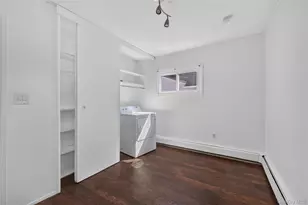 17 Berry Ln, Hicksville, NY 11801 - Photo 19