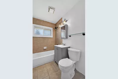 17 Berry Lane, Hicksville, NY 11801 - Photo 17