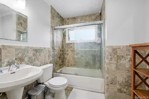 1055 Jefferson St, Baldwin, NY 11510 - Photo 11