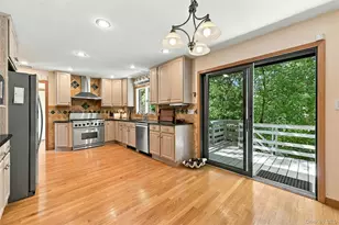 5 Dock Ct, Port Jefferson, NY 11777 - Photo 13