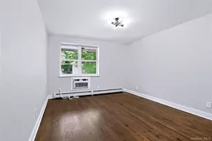 221 Kearsing Pkwy, Monsey, NY 10952 - Photo 15