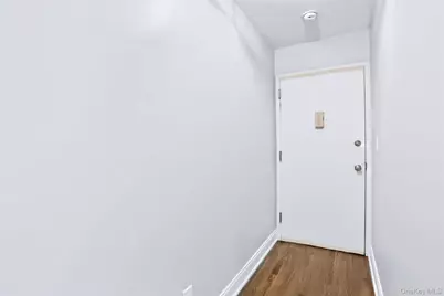 221 Kearsing Parkway #E, Monsey, NY 10952 - Photo 5