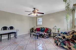 411 New Hyde Park Rd, New Hyde Park, NY 11040 - Photo 31