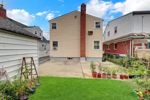 411 New Hyde Park Rd, New Hyde Park, NY 11040 - Photo 7