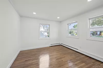 843 Jerusalem Avenue, Merrick, NY 11566 - Photo 11