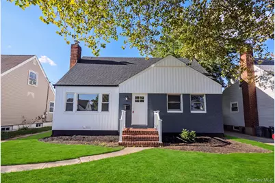 843 Jerusalem Avenue, Merrick, NY 11566 - Photo 1