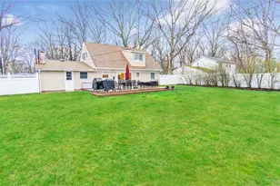 33 Spencer Ln, Stony Brook, NY 11790 - Photo 7