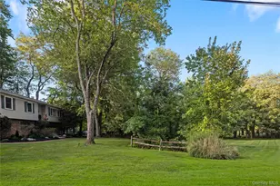 635 S Pascack, Chestnut Ridge, NY 10977 - Photo 9