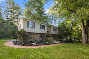 635 S Pascack, Chestnut Ridge, NY 10977 - Photo 7