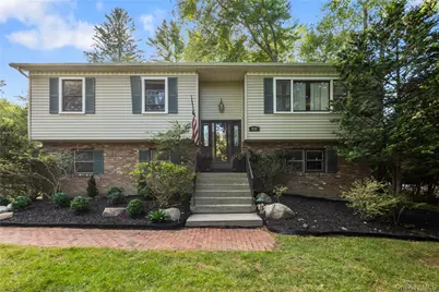 635 S Pascack, Chestnut Ridge, NY 10977 - Photo 39