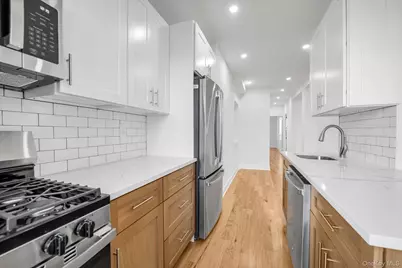 99-72 66 Road #5AA, Rego Park, NY 11374 - Photo 9