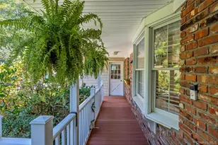 18 Beaver Ln W, Westhampton, NY 11977 - Photo 9