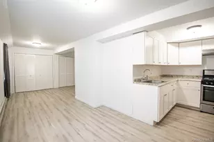 3281 Tierney Pl, Bronx, NY 10465 - Photo 15
