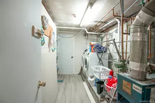 3281 Tierney Pl, Bronx, NY 10465 - Photo 13